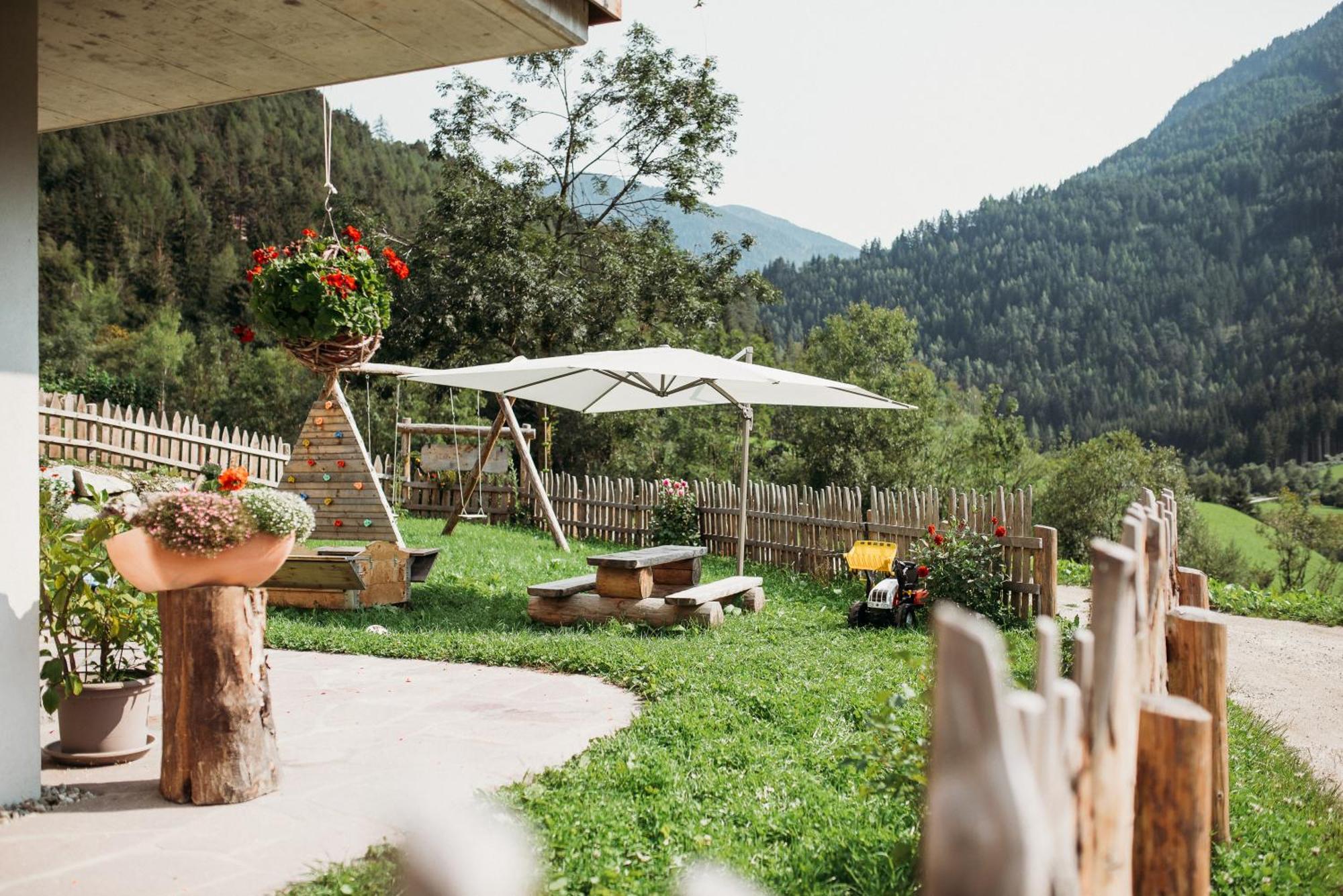 Grosskarnaiderhof Appartements-Bauernhof-Natur Pur Lüsen Zewnętrze zdjęcie
